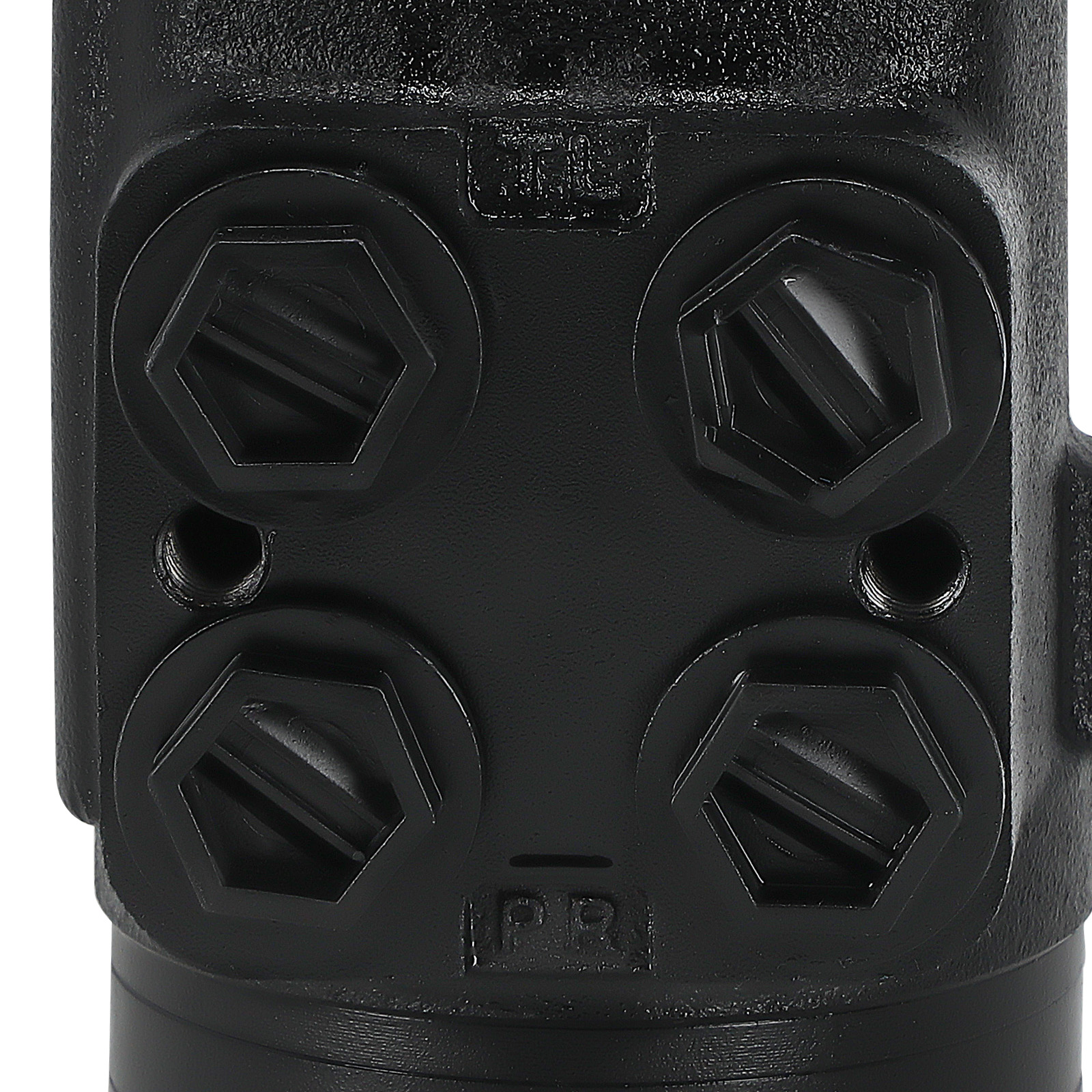 3C001-63072 Steering Valve For Kubota Tractor M5040 M6040 M7040 M8200 M9000